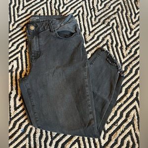 Maurices high rise super stretch jeans